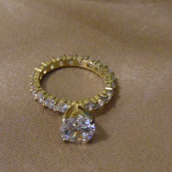 Raidiance by Absolute Solitaire Ring Size 8 - Picture 2 of 8